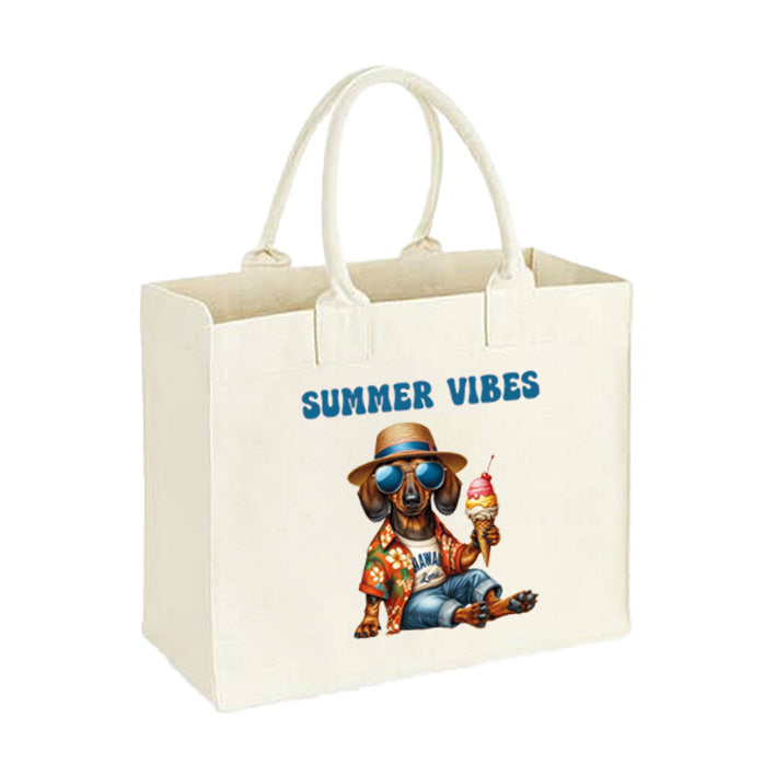 Canvas Bag in Beige mit Kurzhaardackel im Hawaiihemd und „Summer Vibes“-Print – 100 % Baumwolle, mit Innentasche und verstärktem Boden. Ideal für Dackelliebhaberinnen