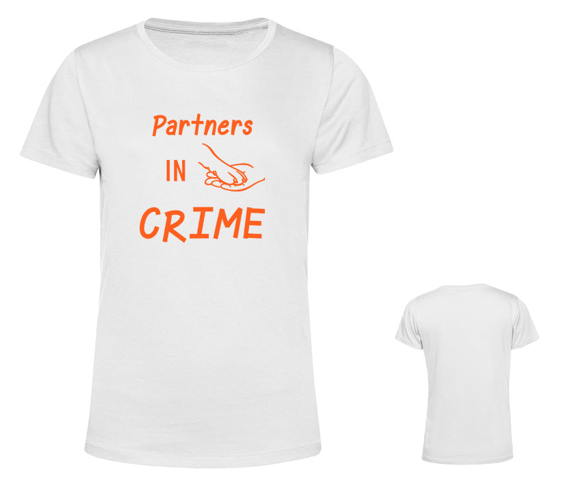 Bio-Baumwoll Damen T-Shirt in weiß mit Partners in Crime Aufdruck und Hand mit Pfote Motiv in orange – Aufdruckfarbe individuell wählbar. Aufdruck auf der Brust. Tolle Geschenkidee für Hundefans