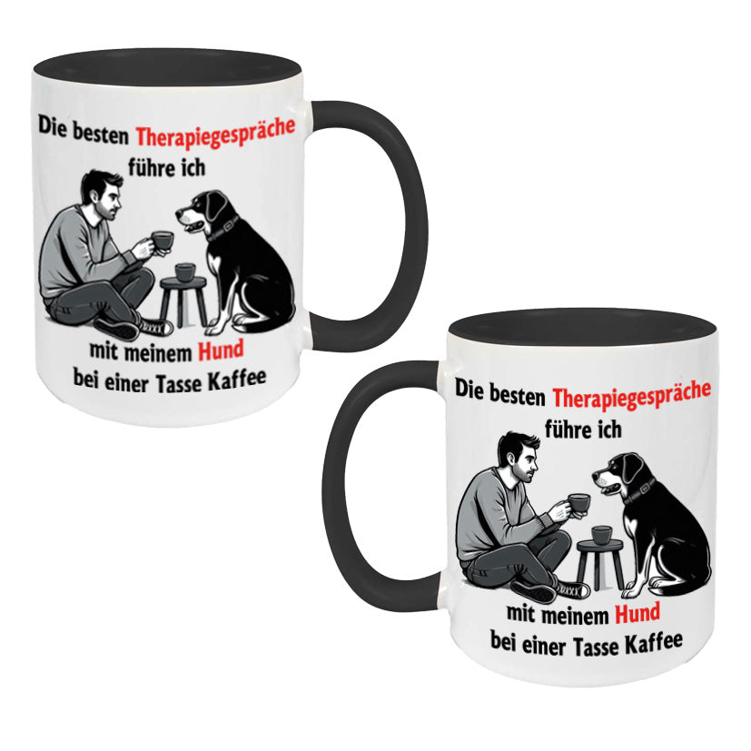 Weiße Kaffeetasse mit schwarzer Innenseite mit humorvollem Spruch und Motiv: Hund sitzt gegenüber einem Mann mit Tasse – perfekte Geschenkidee für Hundefreunde.