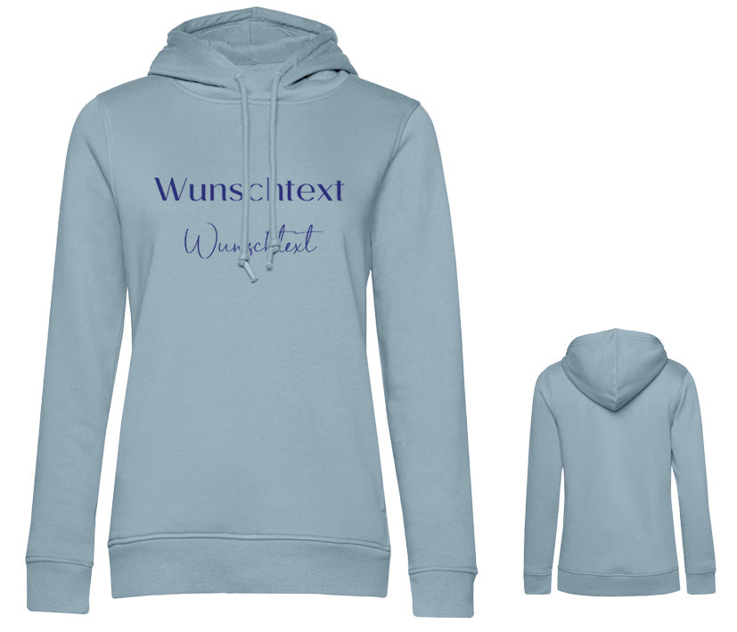 Hellblauer Damen Hoodie mit Wunschtext in Wunschfarbe – frischer Look mit individueller Gestaltungsmöglichkeit. Aufdruck auf der Brust über 2 Zeilen 