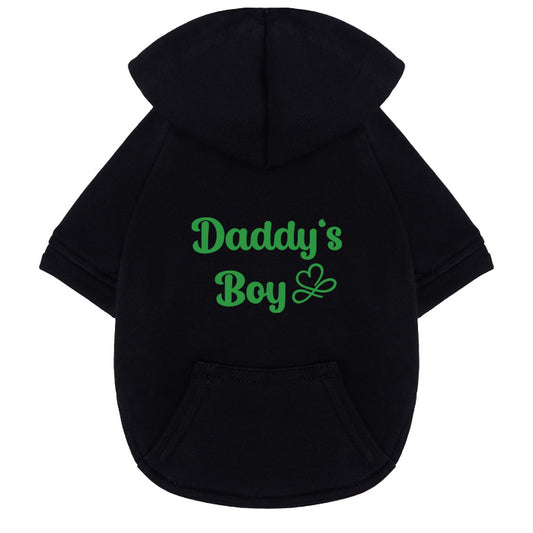 Schwarzer Hundehoodie aus 100% Baumwolle mit Daddy's Boy Aufdruck in grün- Schriftfarbe individuell wählbar, 