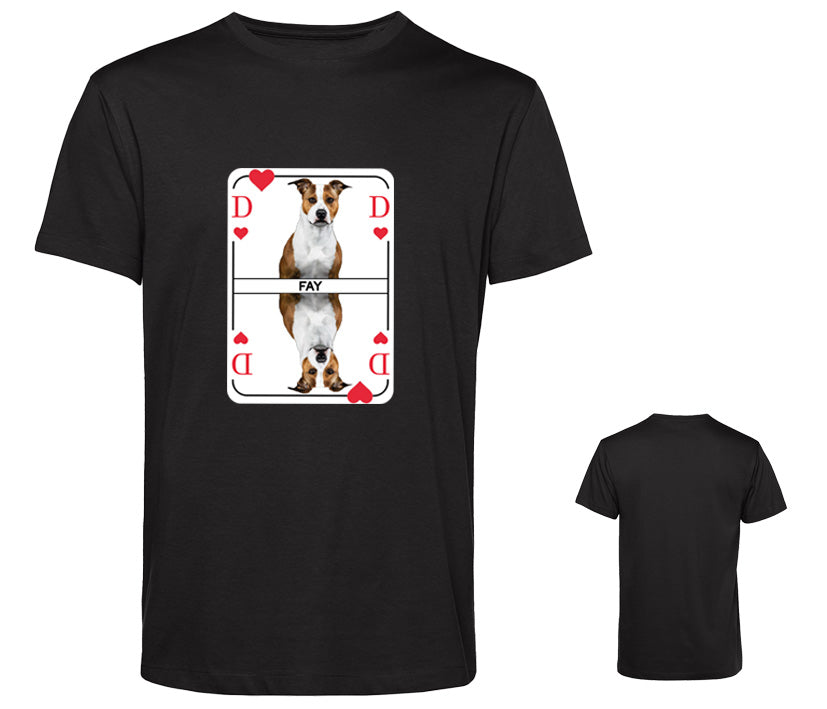 Schwarzes Herren T-Shirt personalisiert – Herzdame Spielkarten-Motiv mit Foto des eigenen Hundes auf der Brust. Tolles Geschenk für Hundepapas.
